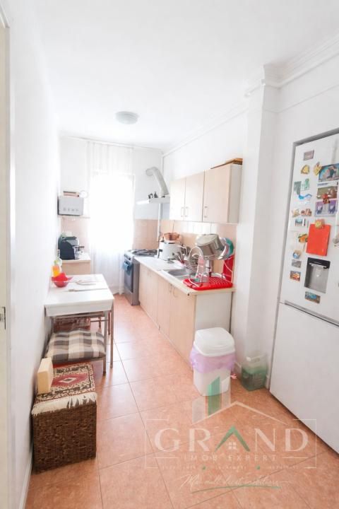 2 camere | Parter | Baie cu geam | Cămara | Mănăștur–Minerva | Str.Mehedinți – fotografia 1 din 4