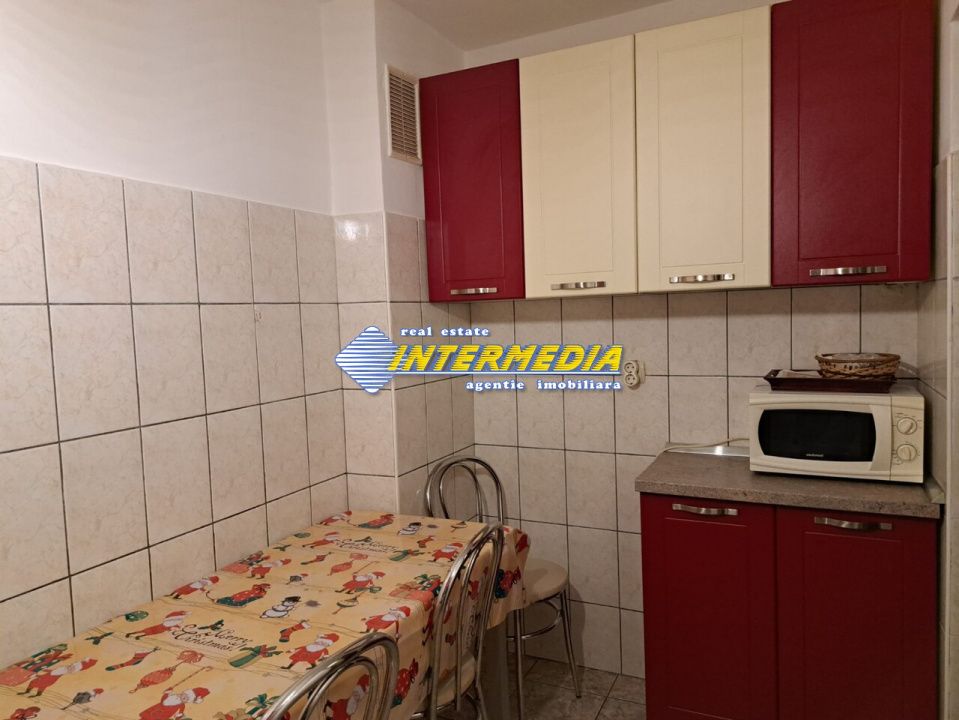 Apartament 3 camere decomandat de inchiriat Alba Iulia zona Centru – fotografia 6 din 8
