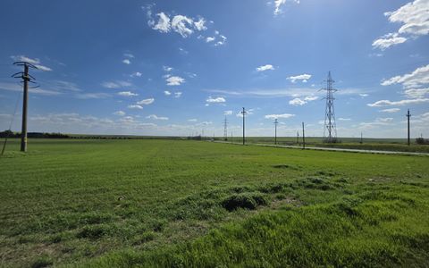 Teren intravilan de vânzare cu dubla deschidere de 277ML la Drum Judetean