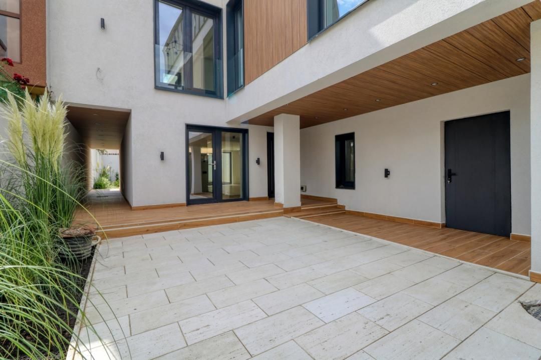 NEW CONCEPT HOUSE | 235 MP UTILI | OPEN SPACE & TERRACES – fotografia 5 din 33