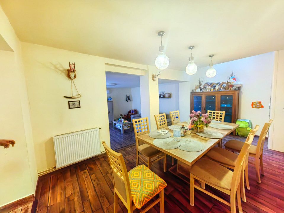 Casa Inedita , 300 mp utili, P+M,  5 bai, 6 dormitoare , 1975 mp teren,  Sacalaz – fotografia 44 din 91