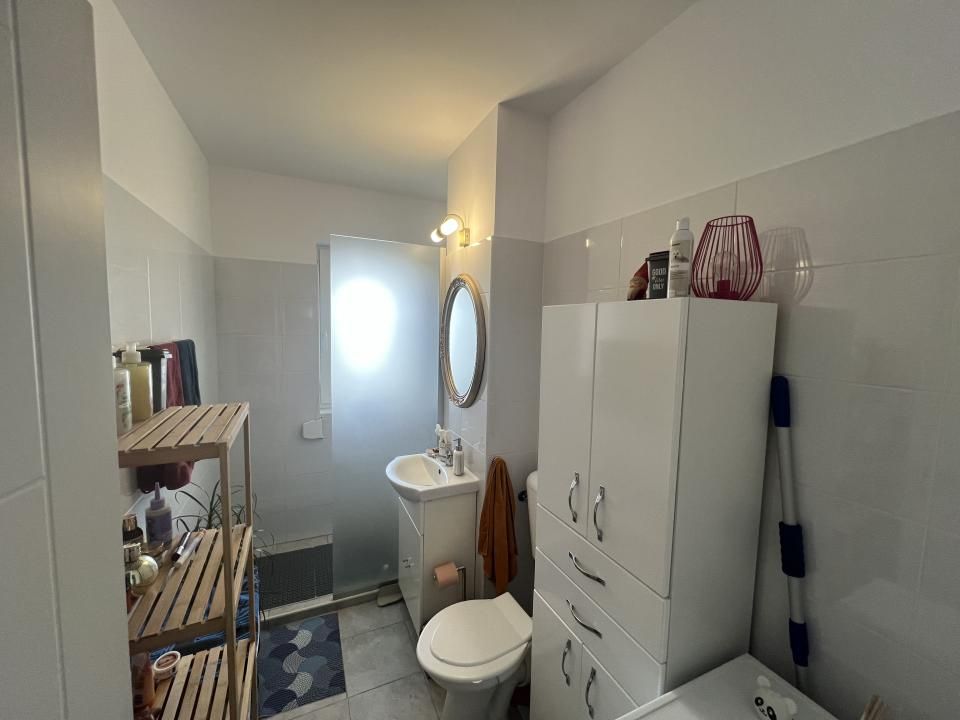 Apartament-2-Camere-Decomandat-Mobilat-Utilat-Parcare-Incalzire-Pardoseala – fotografia 12 din 14