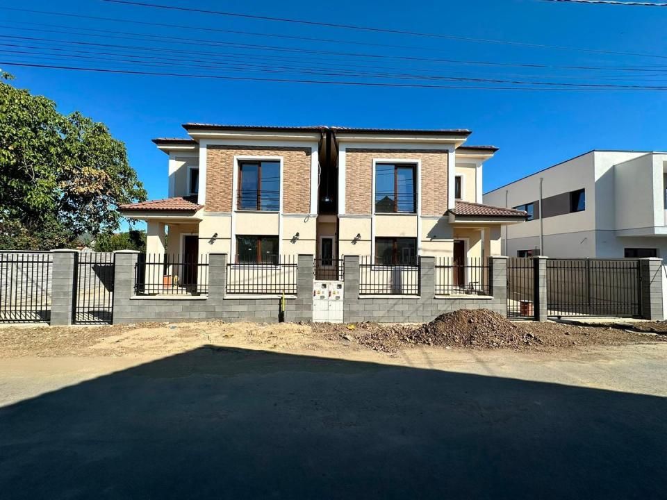 Duplex despartit prin camera tehnica | 4 camere | Toate utilitatile | – fotografia 1 din 18