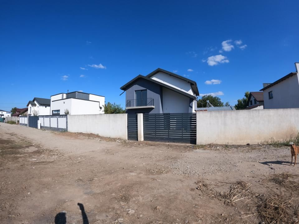 CASĂ DE VÂNZARE | 156 MP UTILI | TEREN 418 MP | 3 CAMERE | 2 BĂI – fotografia 1 din 19