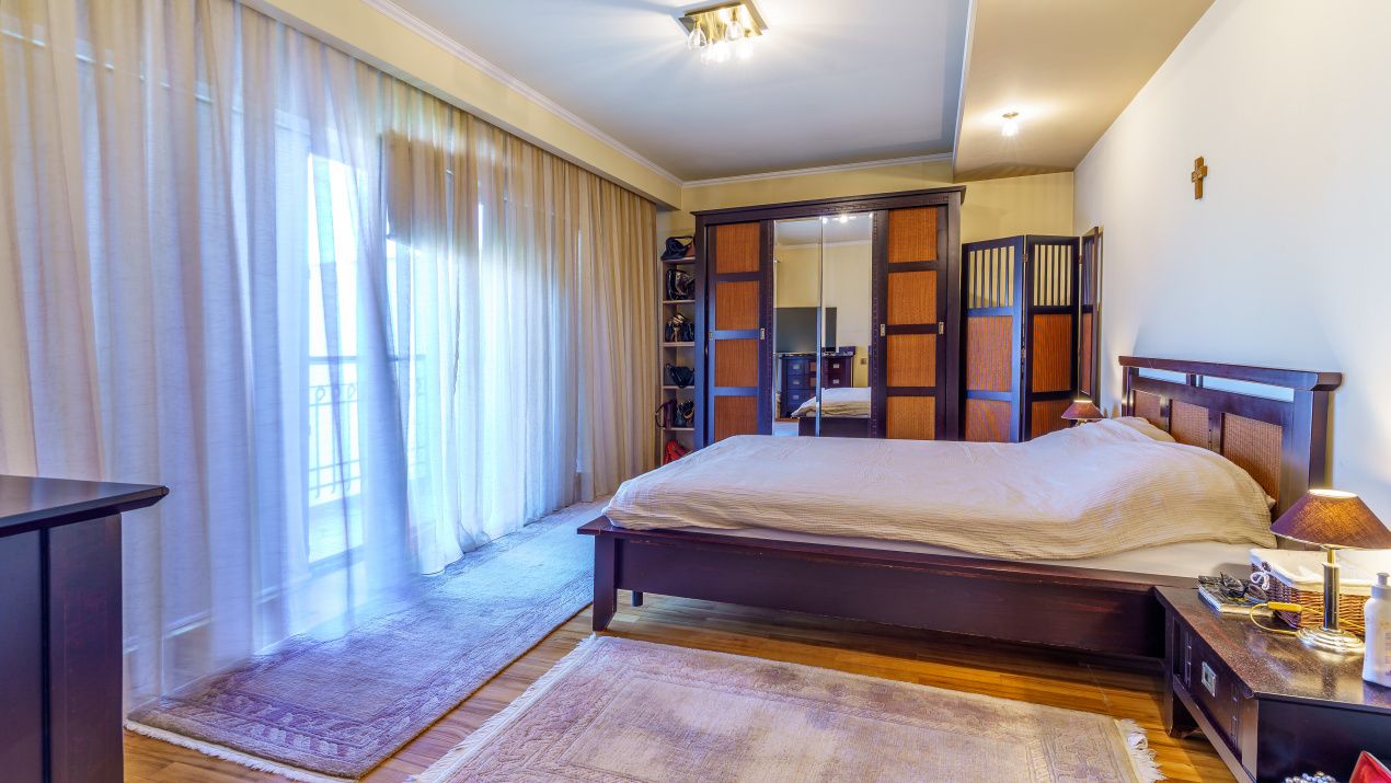Casă deosebită cu 6 camere de vânzare în zona Andrei Muresanu – fotografia 5 din 15