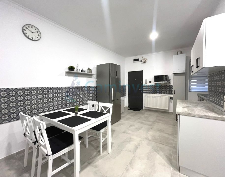 Apartament de inchiriat in Oradea, cu 2 camere in zona ultracentrala – fotografia 5 din 8