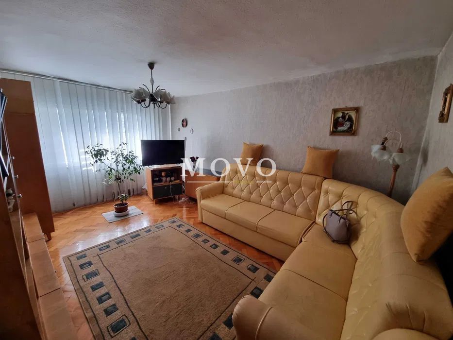 Apartament 3 camere decomandat | Bloc izolat | Centrala proprie | Zona Aradului – fotografia 1 din 8