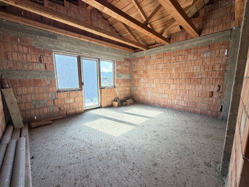 Casă la ROSU Alba Iulia Cartier Orizont – 220 mp utili 388 mp teren utilitati – fotografia 16 din 20