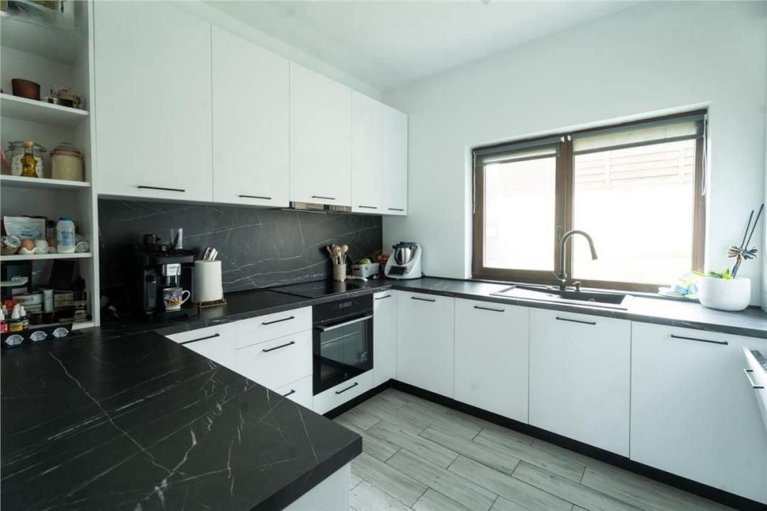 Duplex modern 4 camere, teren 380mp-Dezmir – fotografia 4 din 12