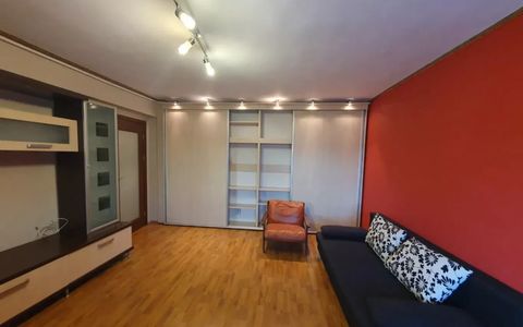 Apartament 3 camere -  decomandat