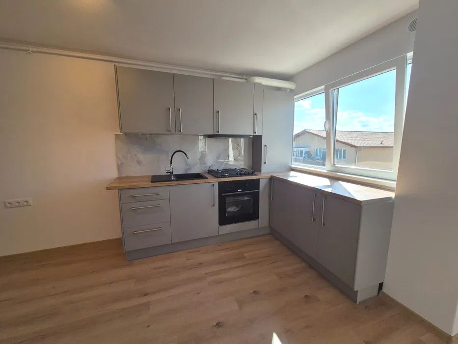 Apartament 2 camere, decomandat, finisat, parcare, Tineretului, Floresti – fotografia 1 din 8