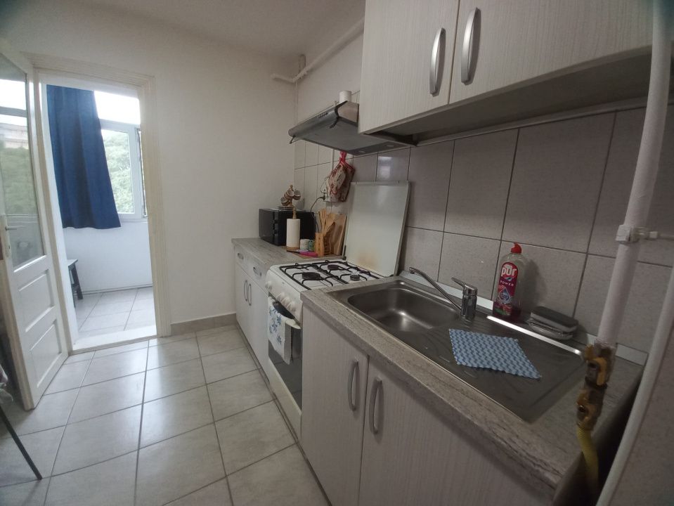 Brotacei Apartament 2 cam decomandat , centrala gaz – fotografia 10 din 14