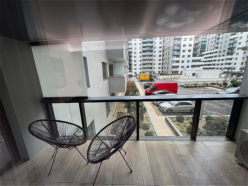 |Apartament 2 Camere Premium în Cortina North   |Vedere Curte Interioara I – fotografia 6 din 15