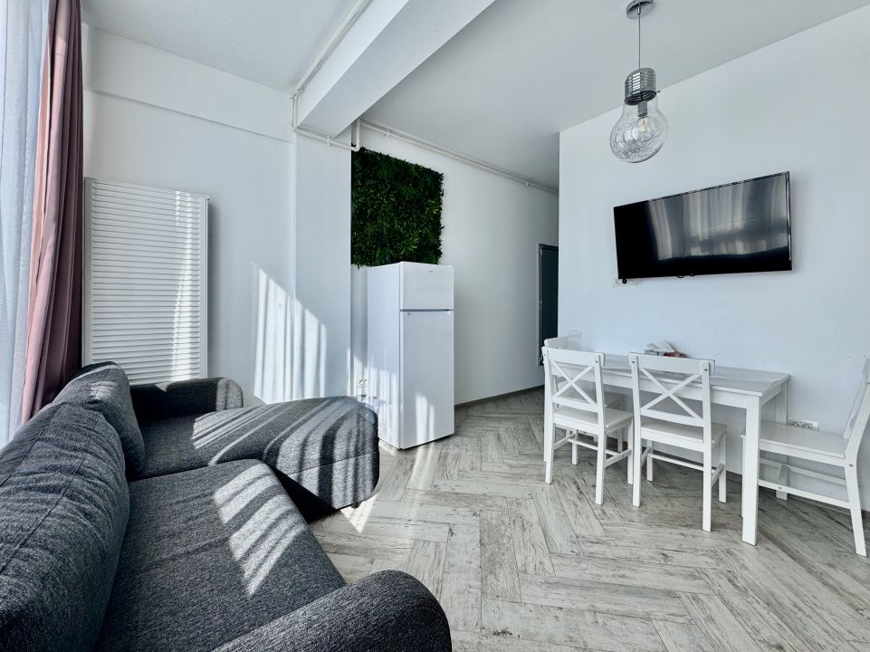Studio Spatios | Dormitor separat | Loc de parcare inclus | Mamaia Nord – fotografia 3 din 11