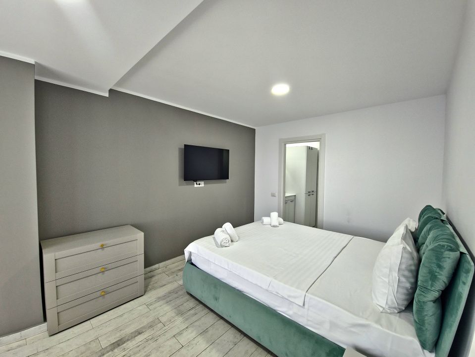 Olimp – 3 camere, 77 mp | etaj 6 | vedere frontală spectaculoasă la mare – fotografia 14 din 15