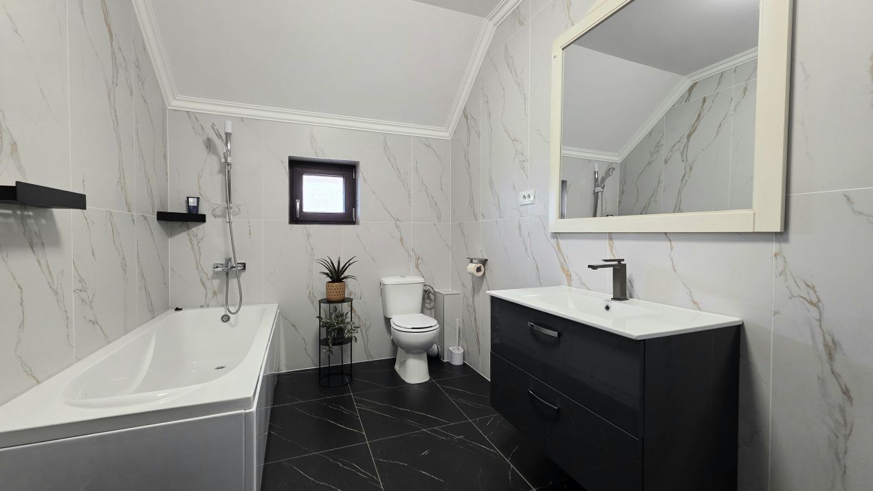 Vilă P+1 spațioasă – Năvodari, zona centrală – fotografia 16 din 29