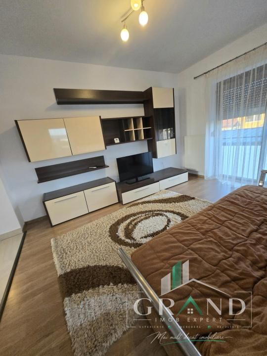 2 CAMERE + BIROU 15 MP + PARCARE | BALCON 12 MP | IULIUS MALL – fotografia 10 din 26