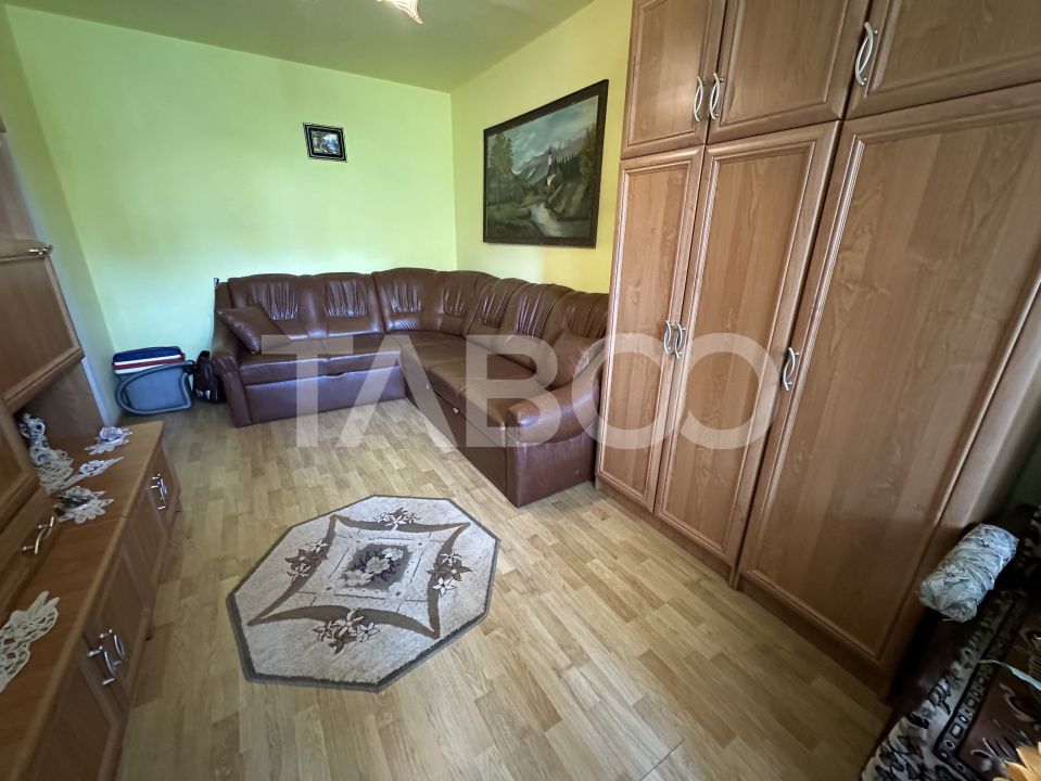 Apartament 2 camere etaj 3 complet mobilat si utilat Zona Plopului – fotografia 5 din 12