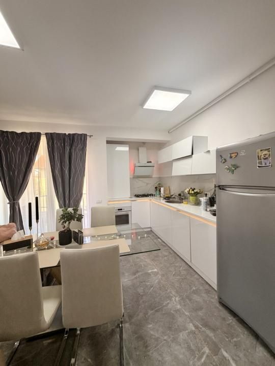 Apartament cu 3 camere si loc de parcare in CF - Dumbravita – fotografia 2 din 9
