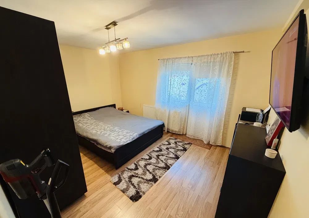 Apartament 3 camere, 61mp utili, mobilat, parcare, zona  str.Tineretului! – fotografia 3 din 8