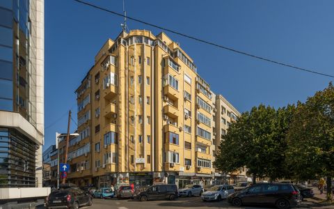 UNIRII- COPOSU – 2 CAMERE, 53 MP TOTAL, CENTRALA PROPRIE, DOUA BALCOANE!