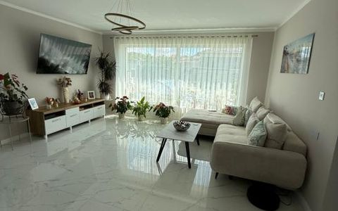 Casa premium 5 camere, mobilata, teren 480 mp-Dezmir