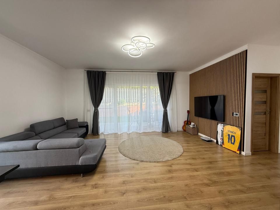 Duplex de vanzare de 120 mp , teren 300 mp zona Vivo – fotografia 1 din 14