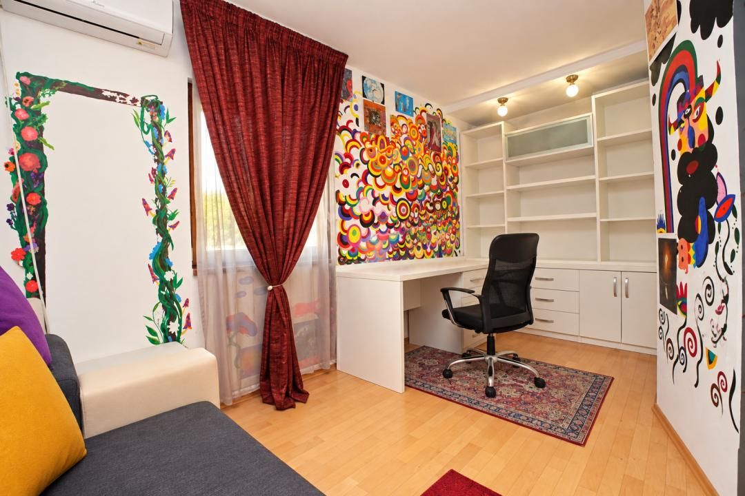 Vilă 8 Camere | 428 MP | Teren 703 MP | 4 Garaje | Voluntari – fotografia 14 din 27
