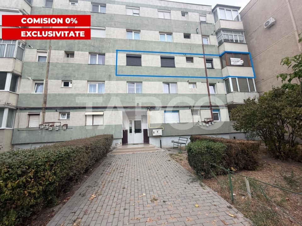 Apartament decomandat 80 mpu 3 camere 2 bai etaj 2 zona 1 Decembrie – fotografia 1 din 11