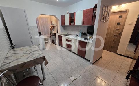 Apartament 2 camere decomandat balcon pivnita Terezian Sibiu