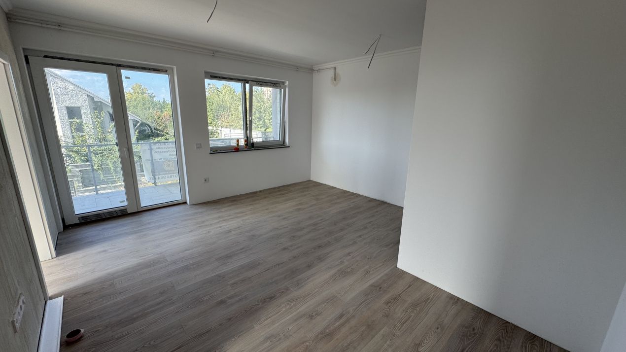 🔑 Apartament 3 camere / 2 bai / 95 MP / etaj 2/  parcare + boxa / ZONA CETATII – fotografia 4 din 10