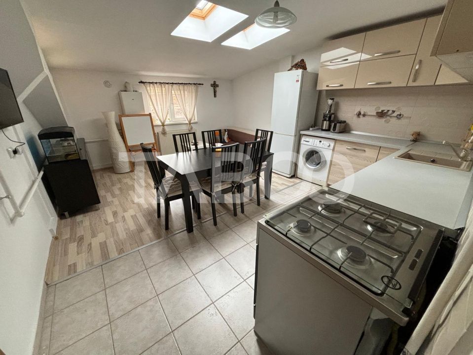 Apartament 3 camere decomandat de vanzare  langa Parcul Belvedere – fotografia 1 din 10