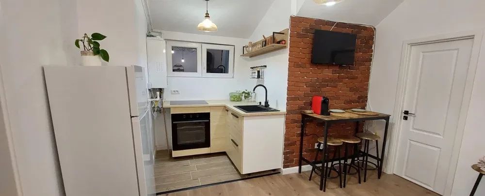 2 Camere de inchiriat | Grivita | Metrou | Centrala Proprie – fotografia 3 din 8
