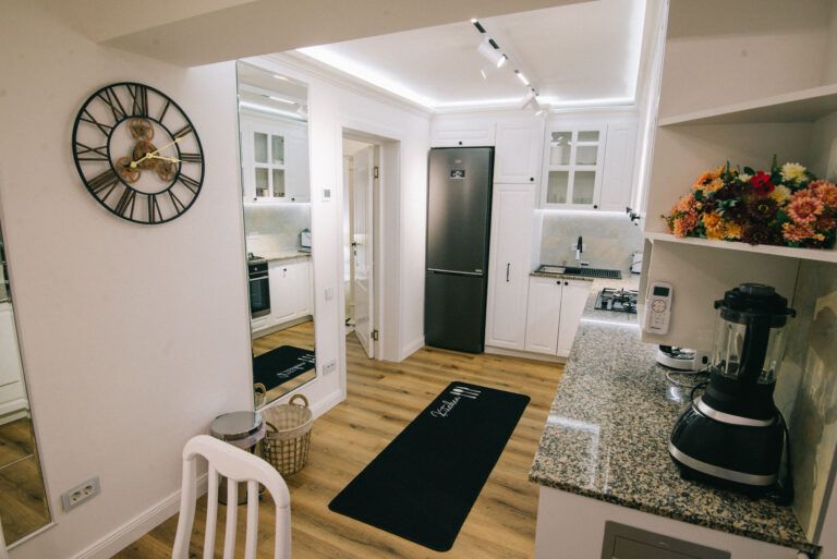 Casă renovată integral, 100 mp utili, curte 250 mp | Gruia - investitie – fotografia 5 din 21