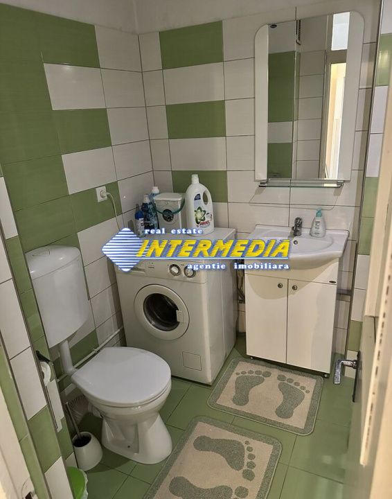 De Vanzare Apartament 4 camere decomandat 83 mp etaj 1 finisat complet – fotografia 9 din 14
