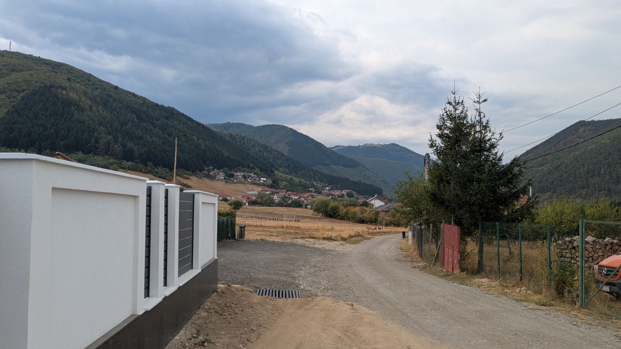 GURA RÂULUI | CASĂ PE 3.046 MP, CU O PRIVELIȘTE DIFERITĂ LA FIECARE FEREASTRĂ – fotografia 51 din 51