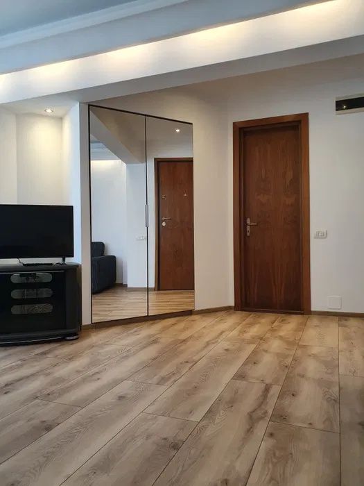 2 Camere de inchiriat | Aviatiei | Metrou | Mobilat | Utilat – fotografia 3 din 10