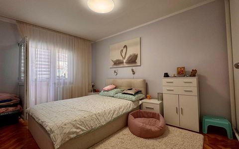 Apartament modern 3 camere, 70 mp utili, decomandat - zona Aradului