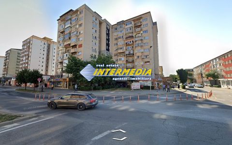 Spatiu de inchiriat I Cetate I 50 mp I acces pietonal din strada I VITRINA I