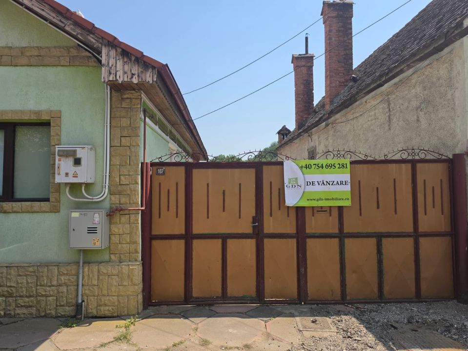 Casa la tara, Apoldul de Sus, 4 camere dormitoare, anexe, pivnita, teren 1200 mp – fotografia 15 din 43