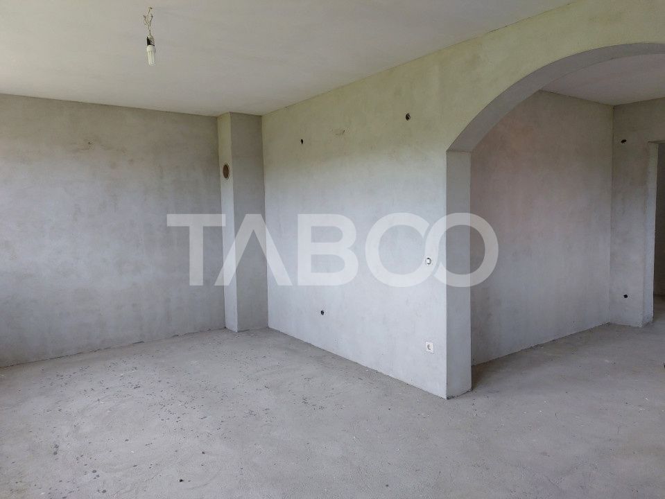 Casa de vanzare cu teren 2000 mp 5 camere  Sura Mare Hamba Sibiu – fotografia 32 din 37
