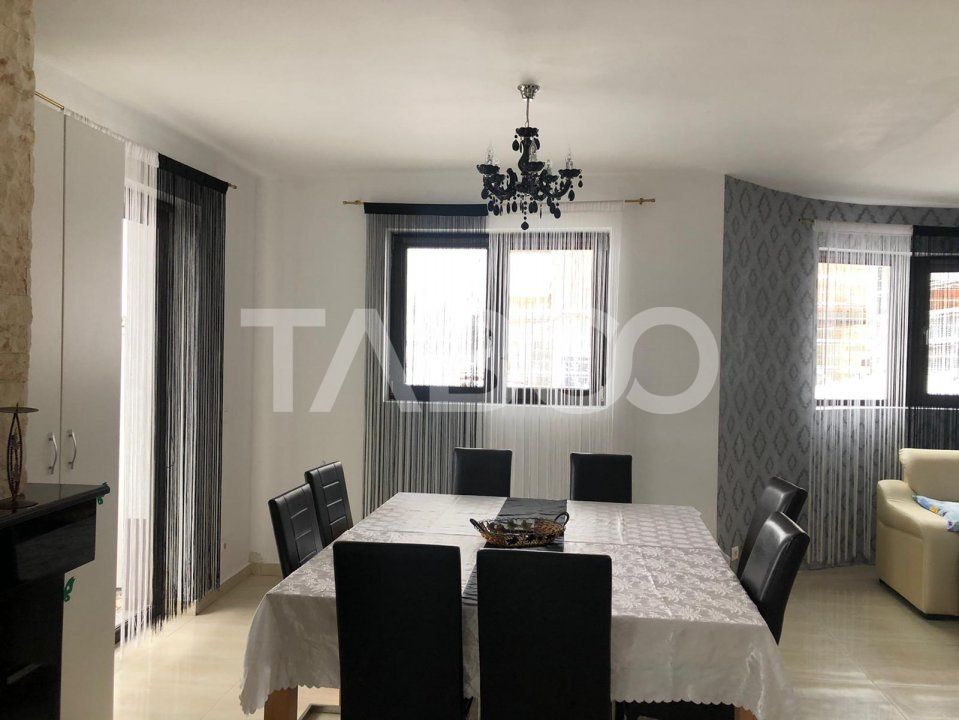 Casa individuala 7 camere cu 500 mp teren in Selimbar – fotografia 12 din 27