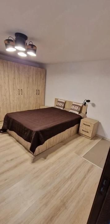 Casă la țară de vânzare – Buzoesti, Argeș | Ideală pentru locuit sau relaxare – fotografia 2 din 10