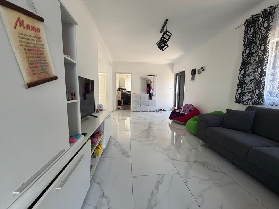 Comision 0 Cumparator | Duplex | Toate utilitatile | Asfalt | Mobilat si utilat – fotografia 4 din 18