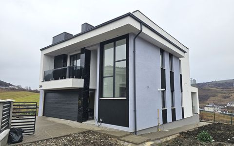 Proprietate moderna cu design exterior deosebit in Popesti