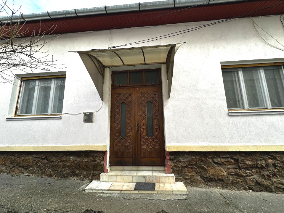 Casa 4 Camere pe Parter 441 mp Teren Alba Iulia Ultracentral CENTRU Turistic – fotografia 44 din 49