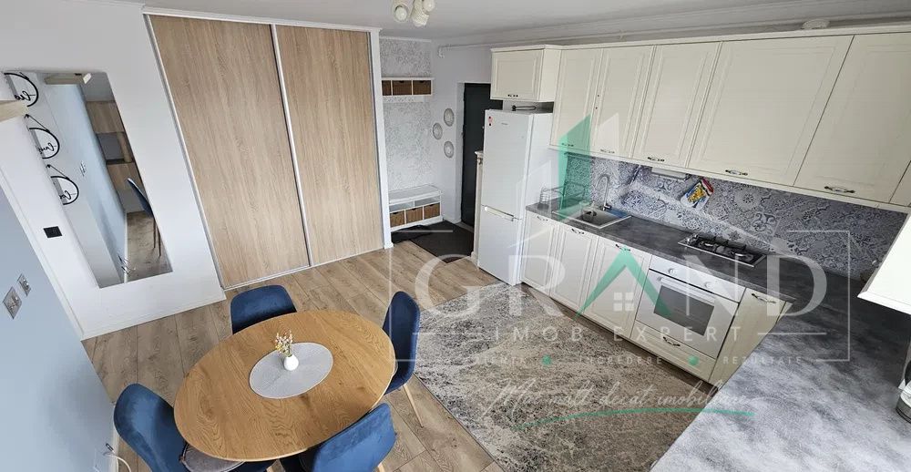 Apartament 3 camere 51mp | balcon | parcare | Zona Cetatii – fotografia 1 din 6