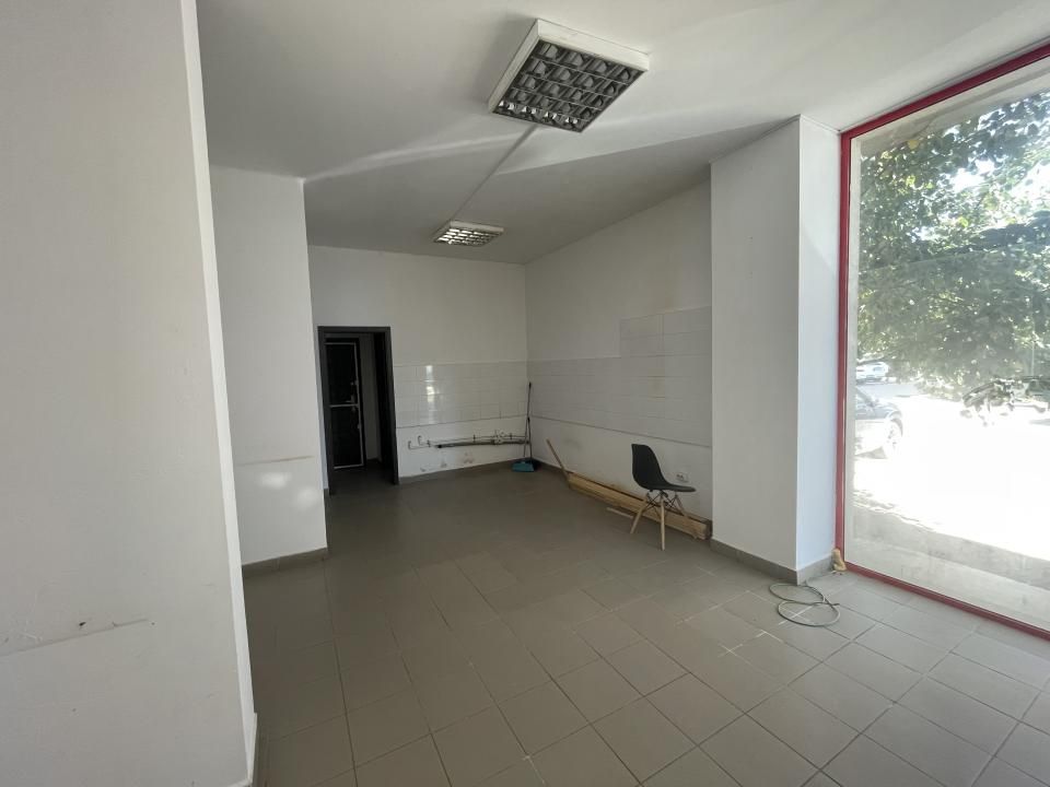 Inchirere-Spatiu comercial - Prelungiera Ghencea nr. 262 - 50 mp – fotografia 13 din 21