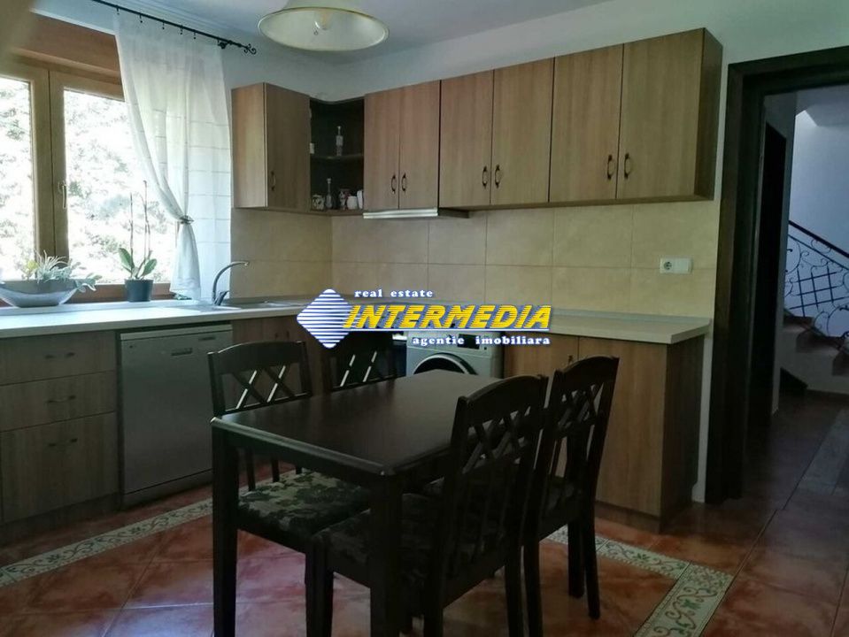 Casa de vanzare Alba Iulia CETATE cu 4 dormitoare si living finisata complet – fotografia 34 din 34