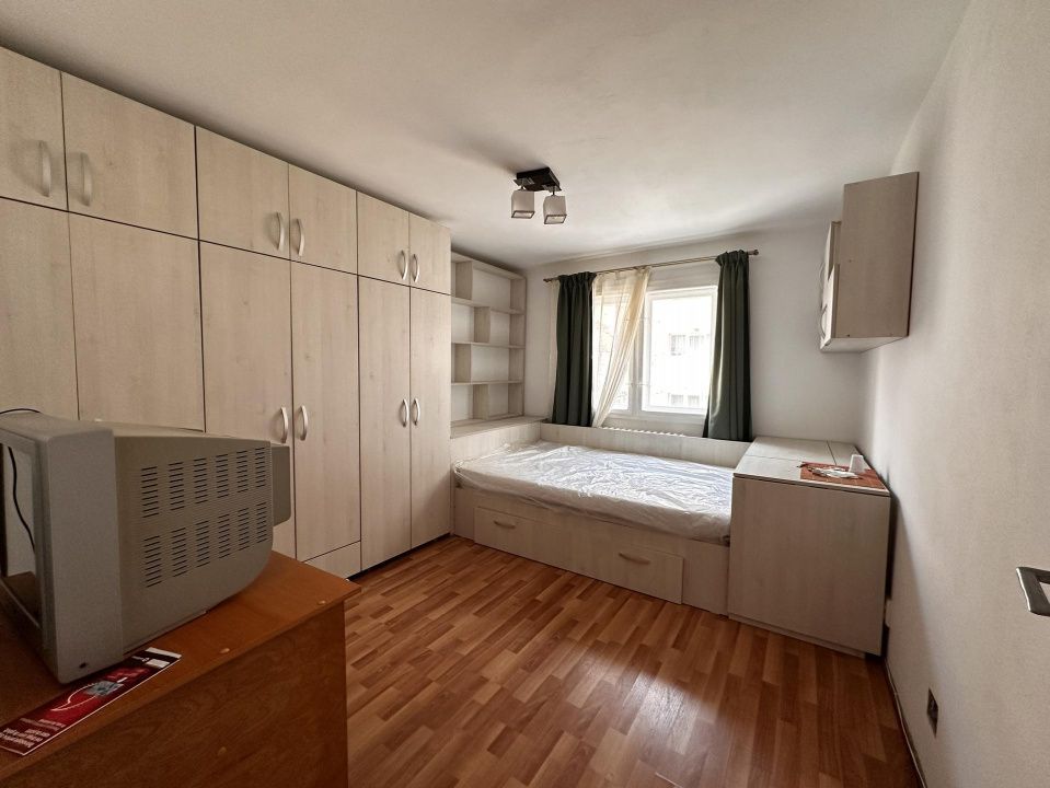 Garsoniera de Inchiriat CETATE Flanco etaj 2 mobilata si utilata complet. – fotografia 1 din 10